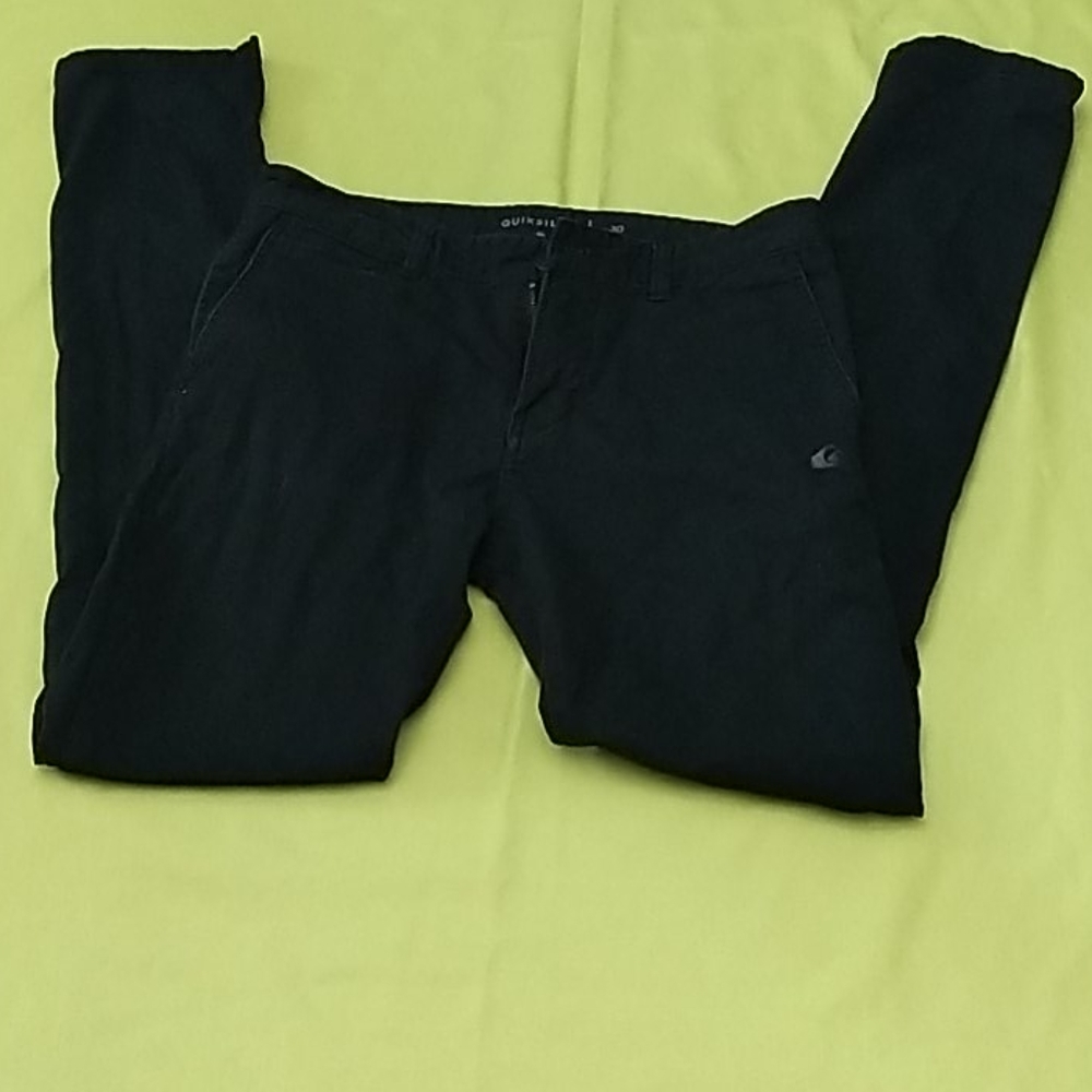 Quicksilver black straight tapered fit